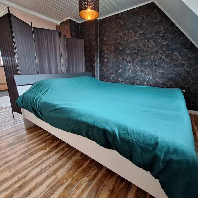 Apartment Just-ed *